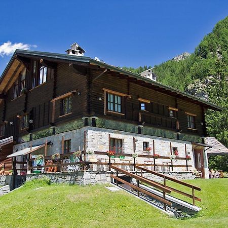 Hotel California Champoluc Eksteriør billede