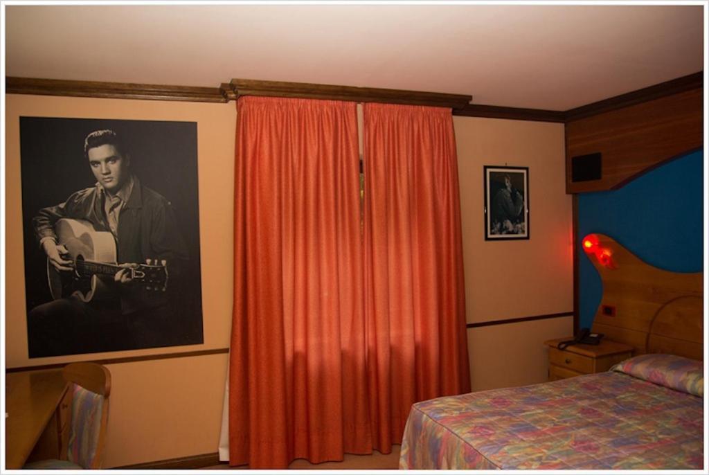 Hotel California Champoluc Eksteriør billede