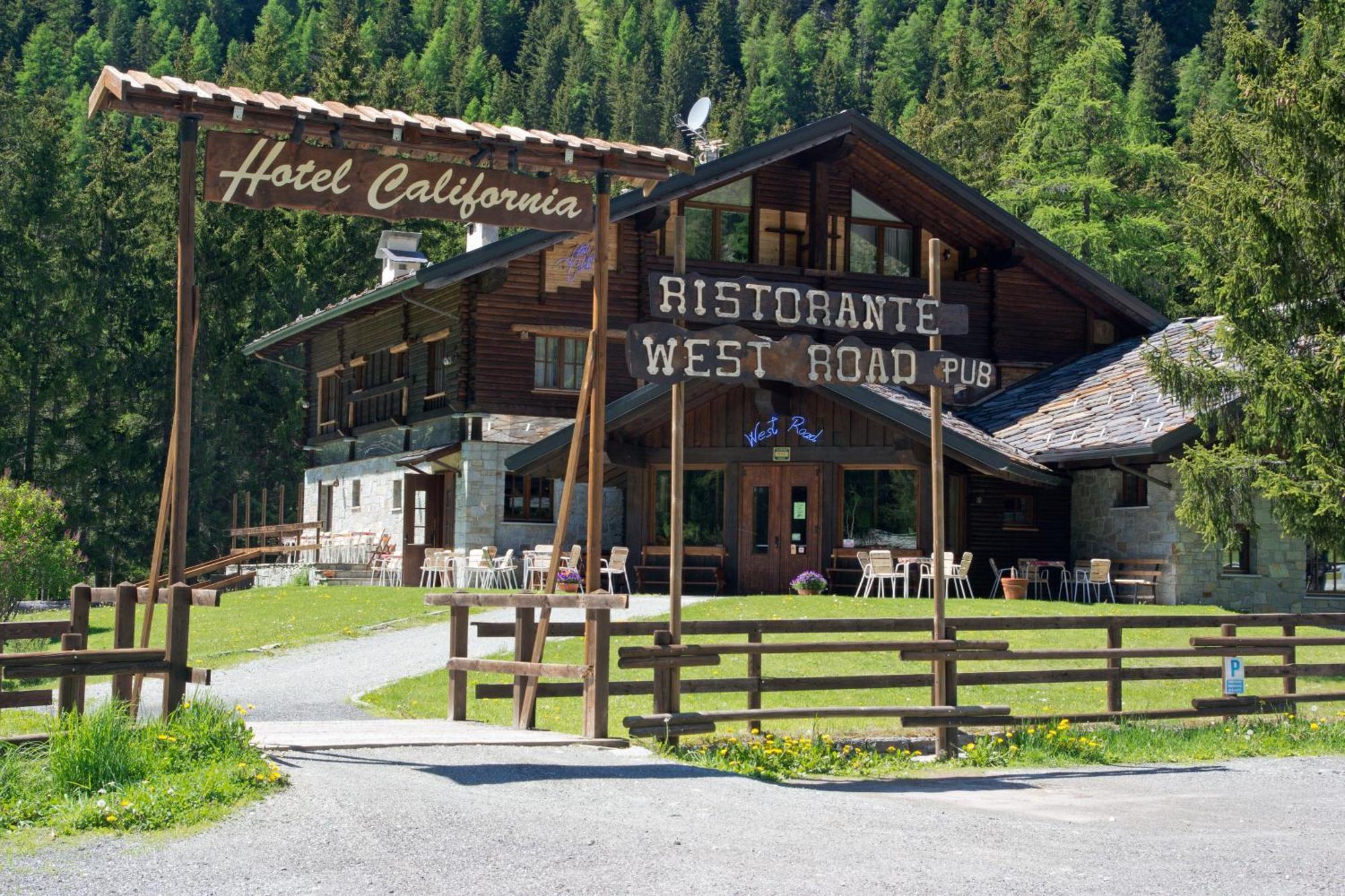 Hotel California Champoluc Eksteriør billede